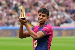 • 你投奔了最大的死敌，叛徒！