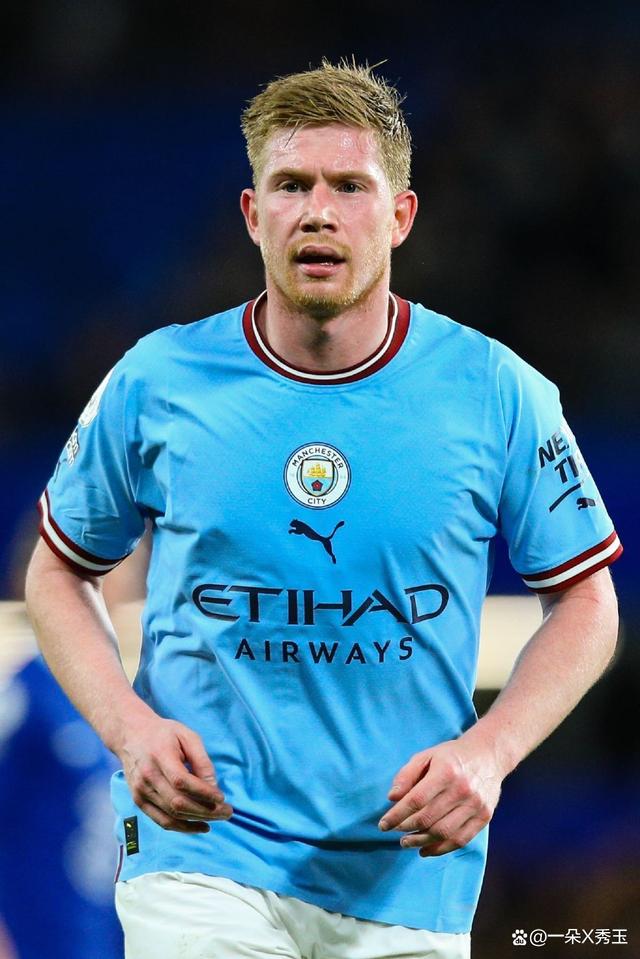 为纪念马拉多纳去世五周年，巴塞罗那阿根廷领事馆举办艺术展