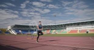 托尼·关恩连续多年单季打击率突破 .350，其击球稳定性前无古人